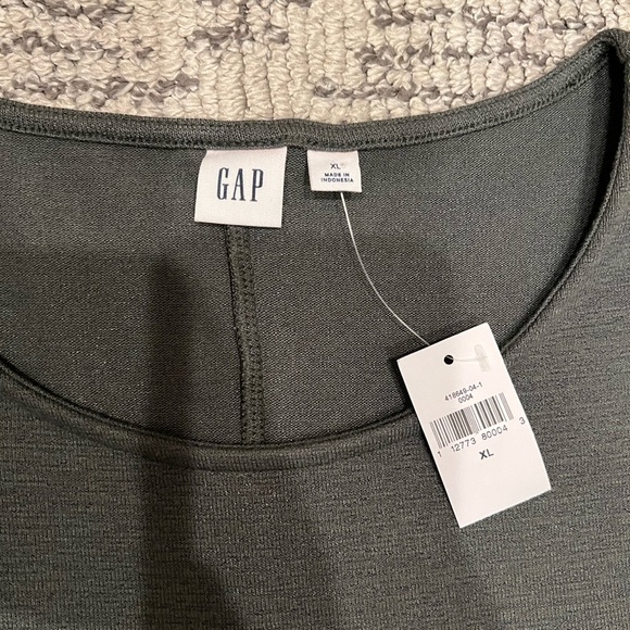 GAP Softspun Short Sleeve Swing Dress - Picture 4 of 9